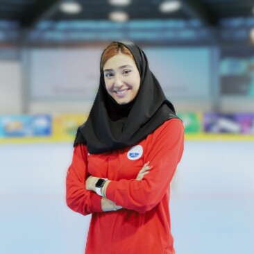 الینا رجبی 