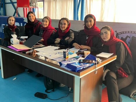 روشا زمانی | آموزش اسکیت نمایشی