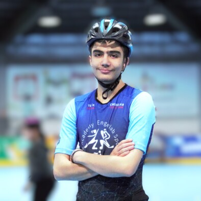 بابک مهماندوست